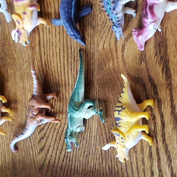 14 4" Dinosaur Toys - Picture 3 of 7